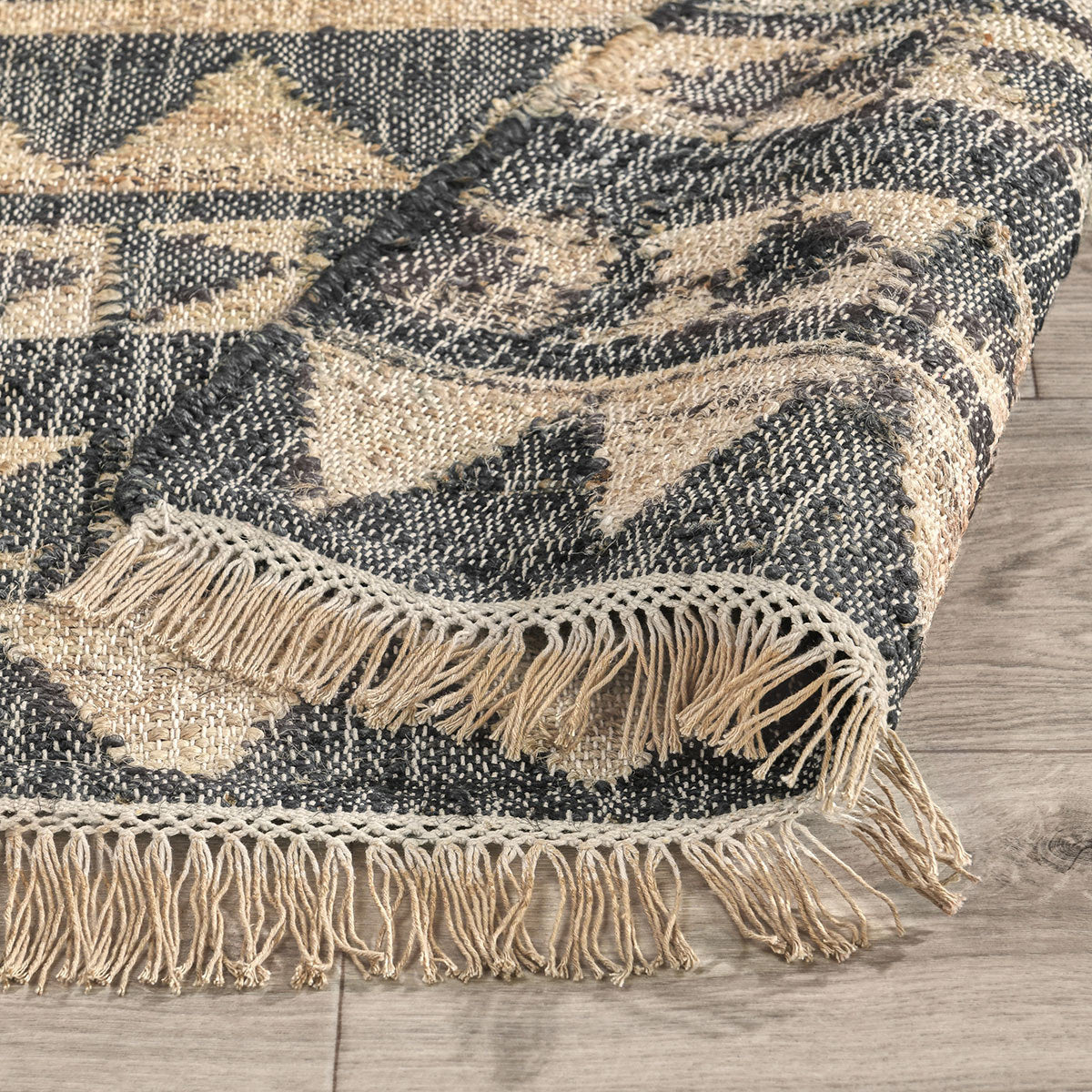 Solana Rug