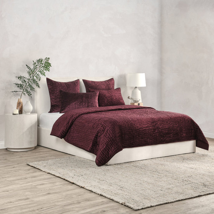 Sale - Quilts & Comforters