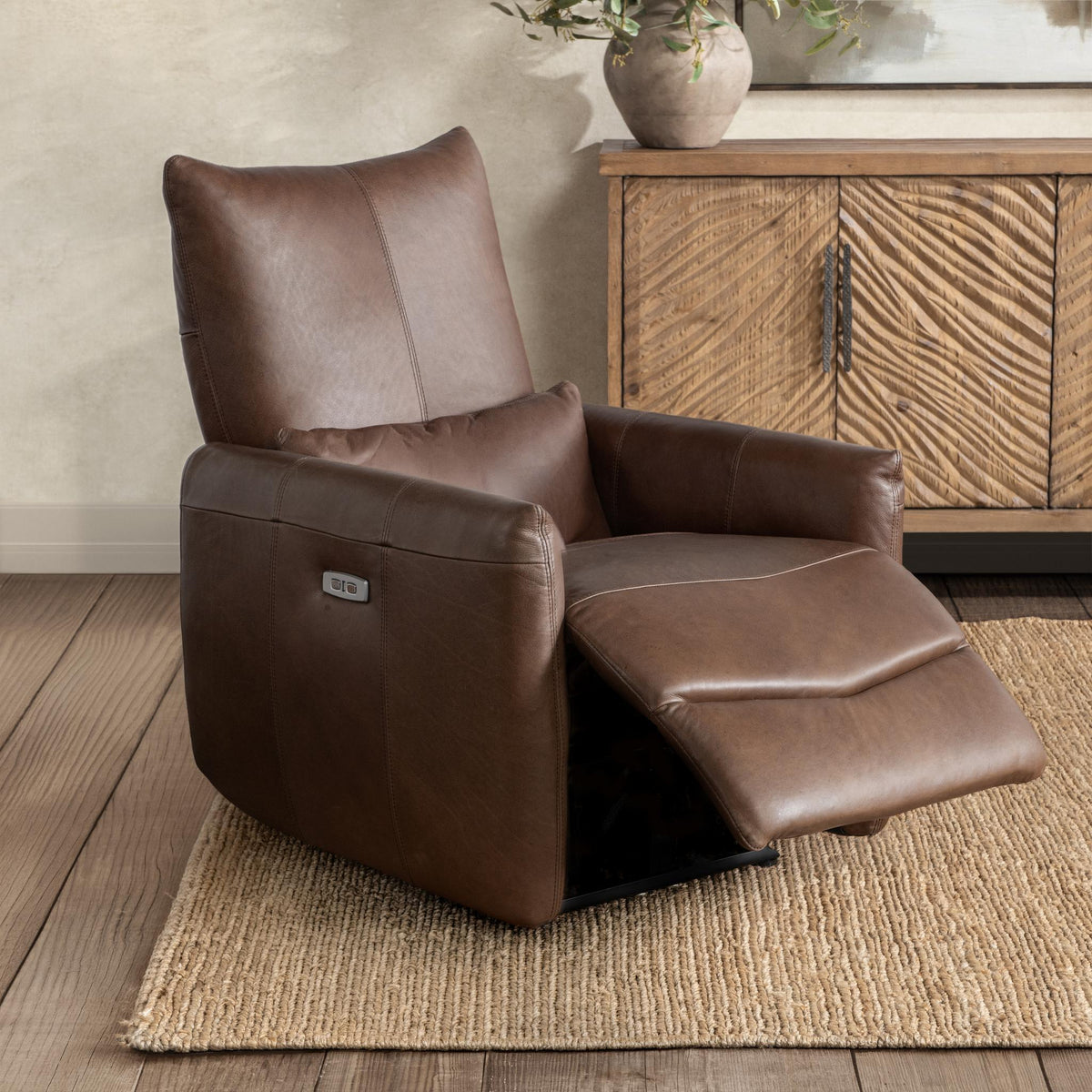 Thaya Power Recliner