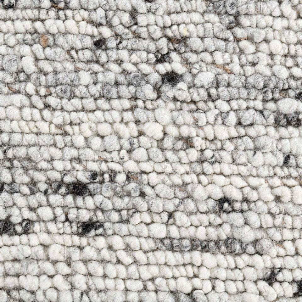 Loomis Rug