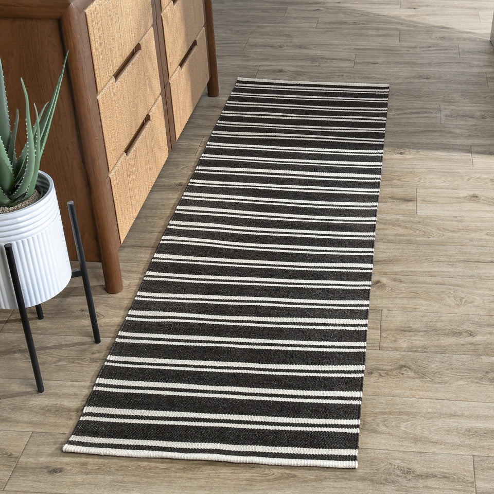 Performance Palma Rug