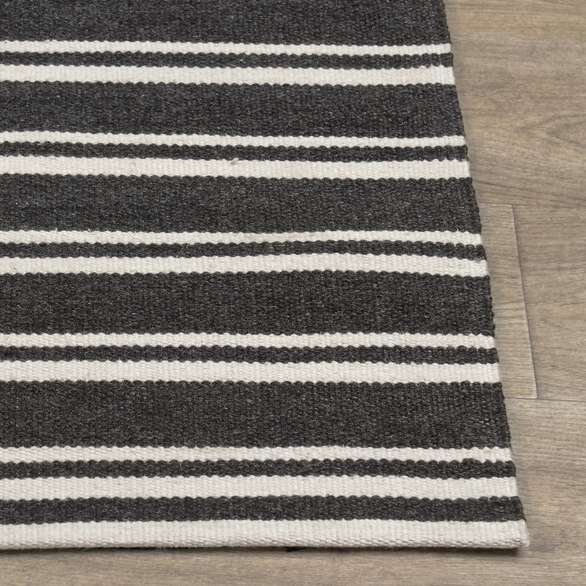 Performance Palma Rug
