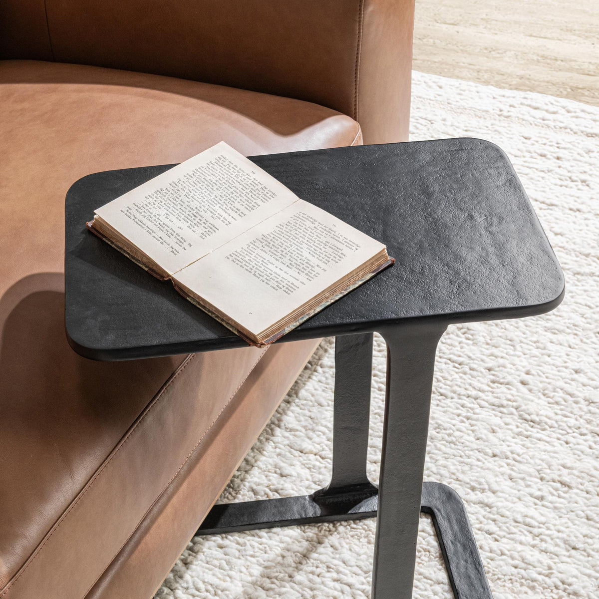 Geanna Accent Table