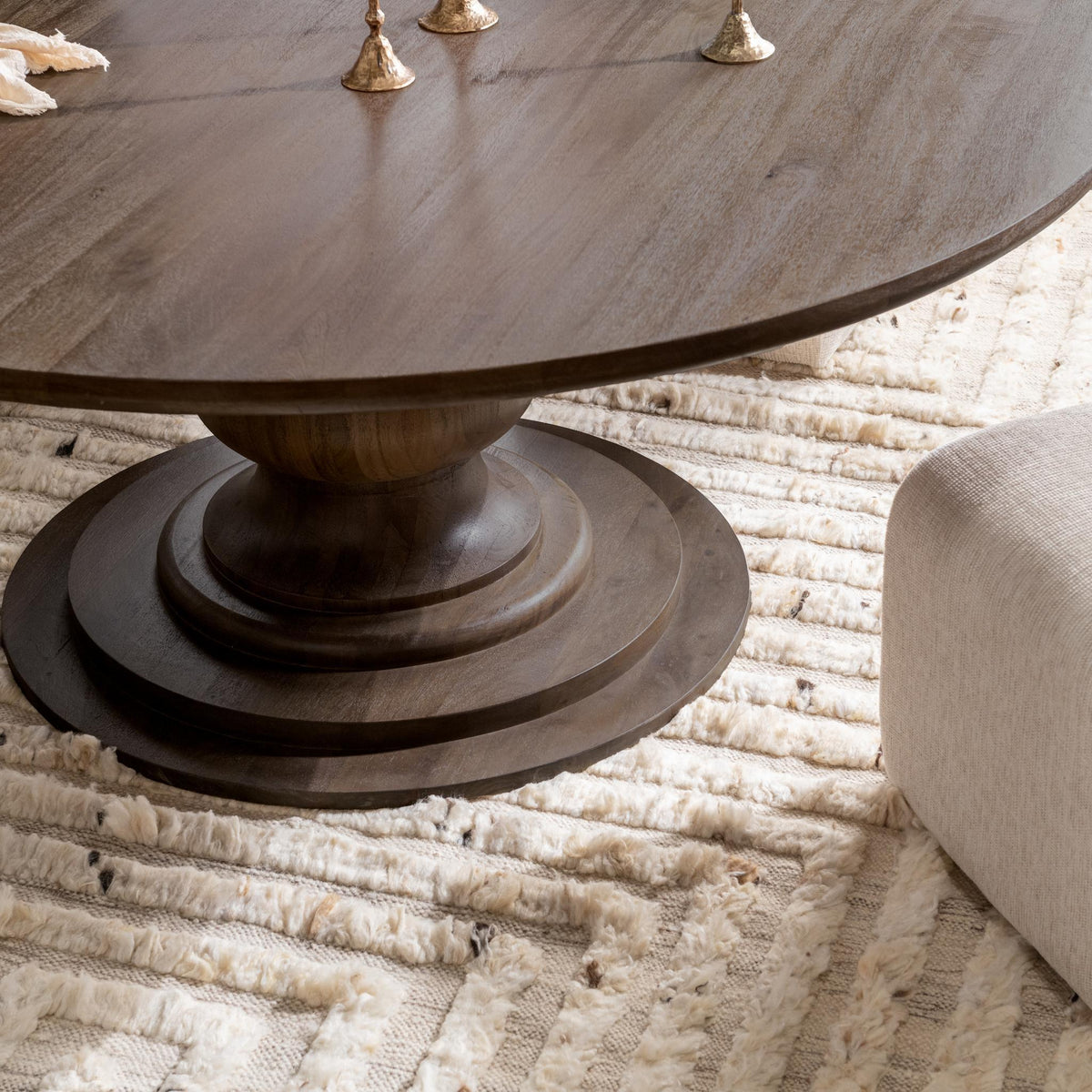 Hera Dining Table