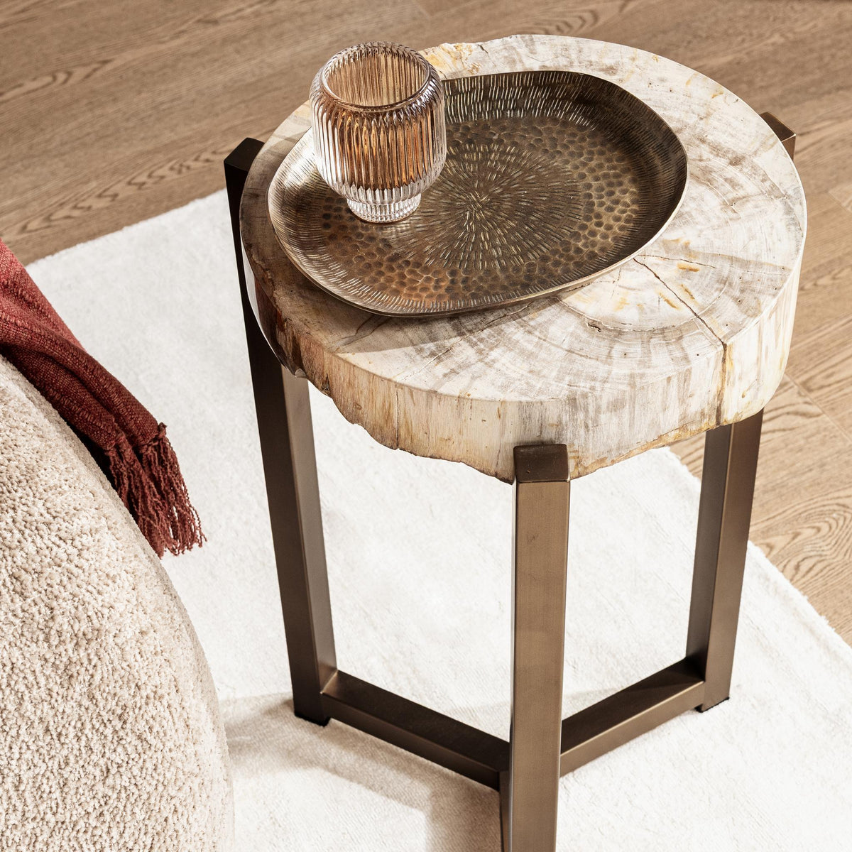 Alliza Accent Table