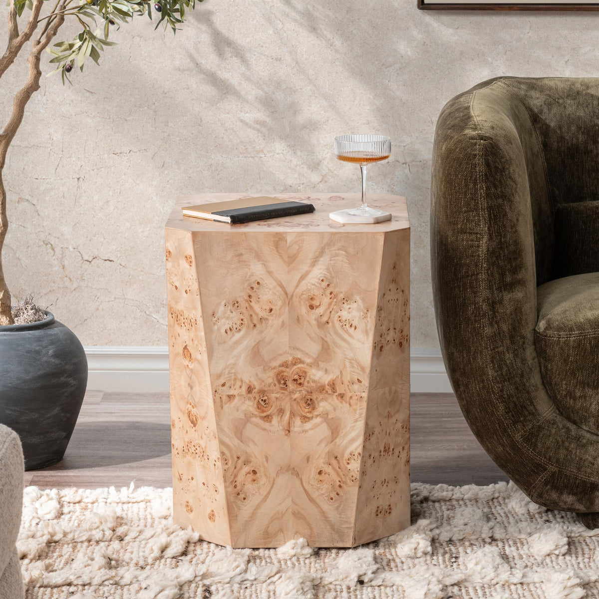 Avena End Table