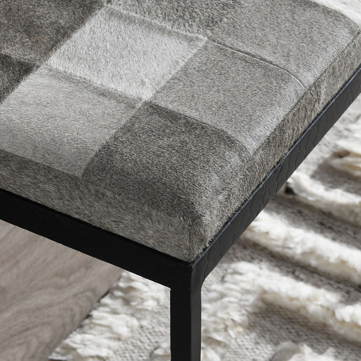 Achen Accent Bench