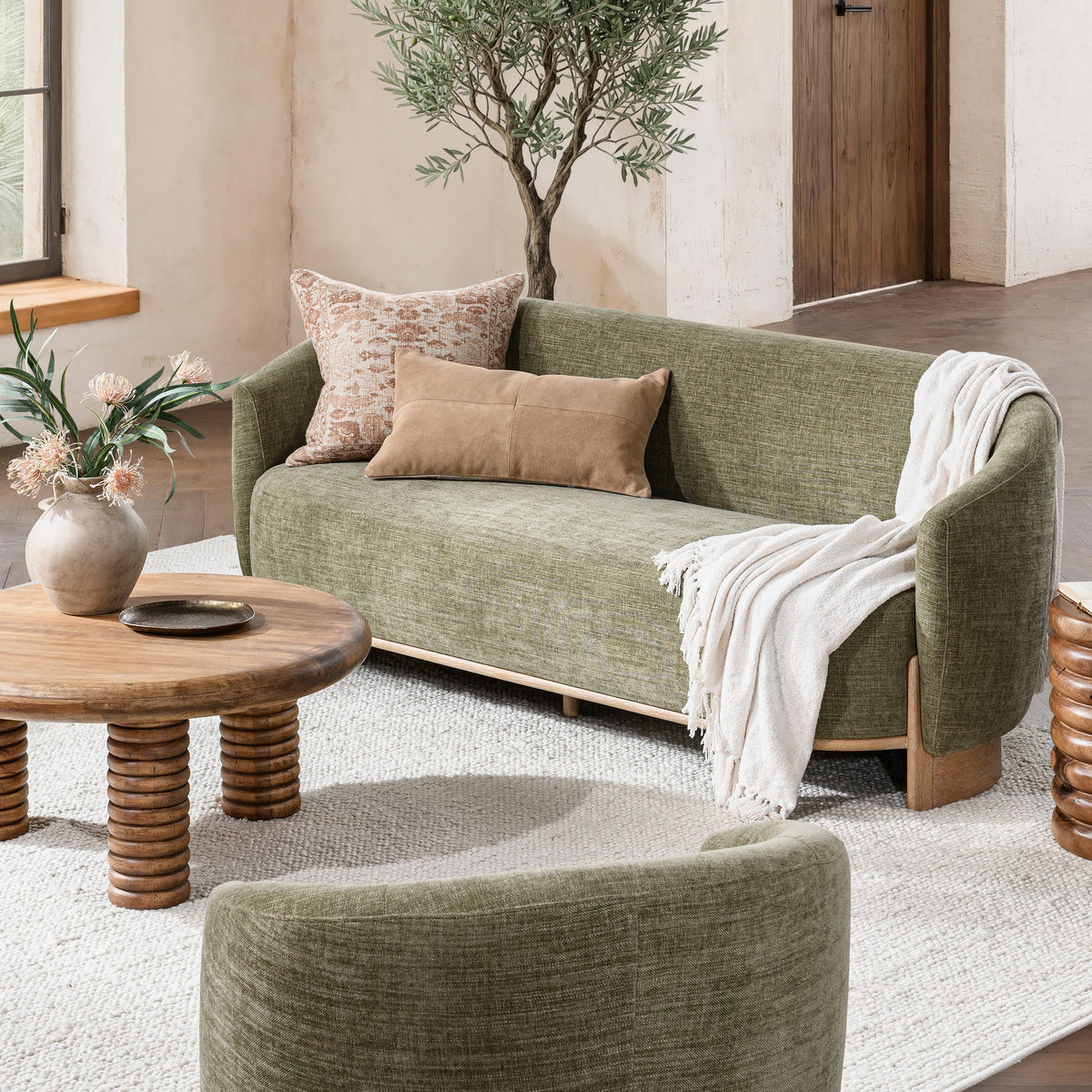 Myra Sofa