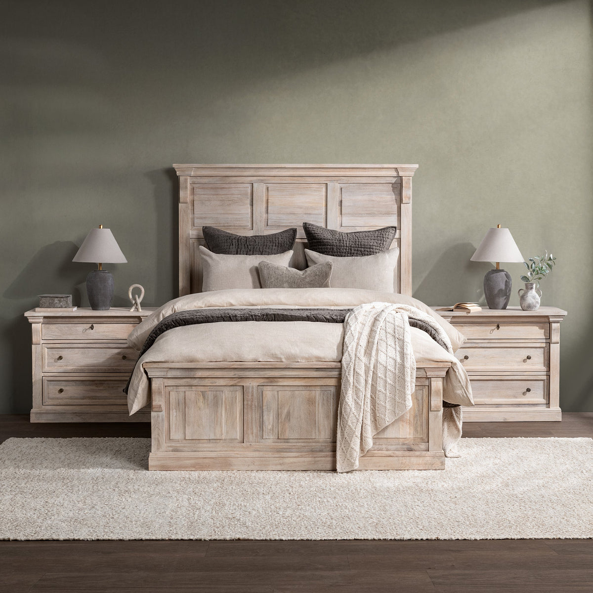 Adelaide Bed