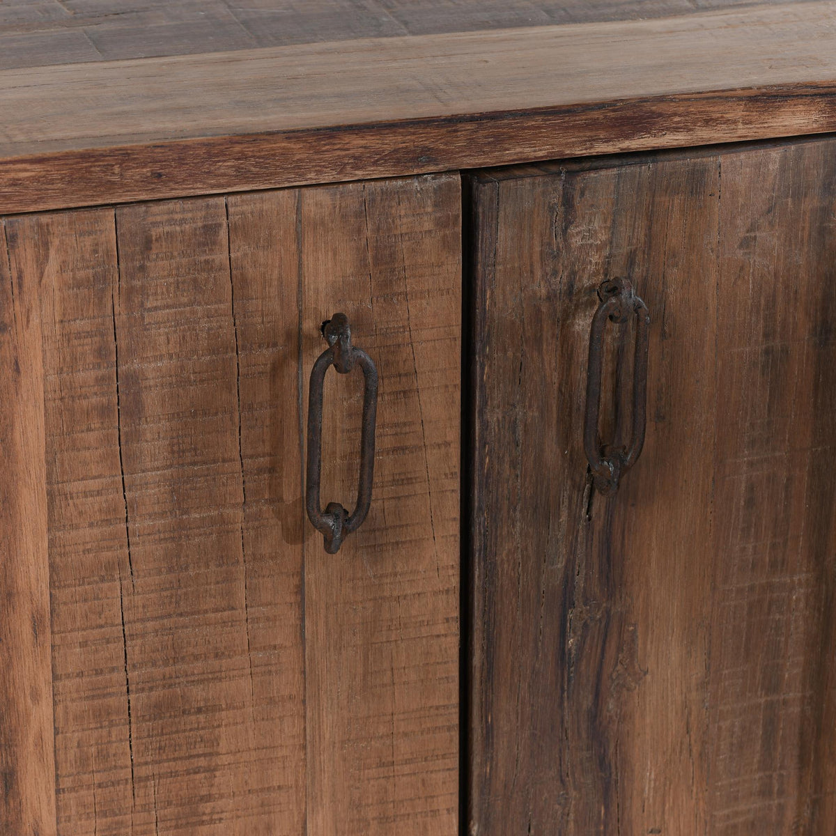 Cleo Cabinet