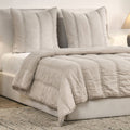 Rowen Quilt Collection