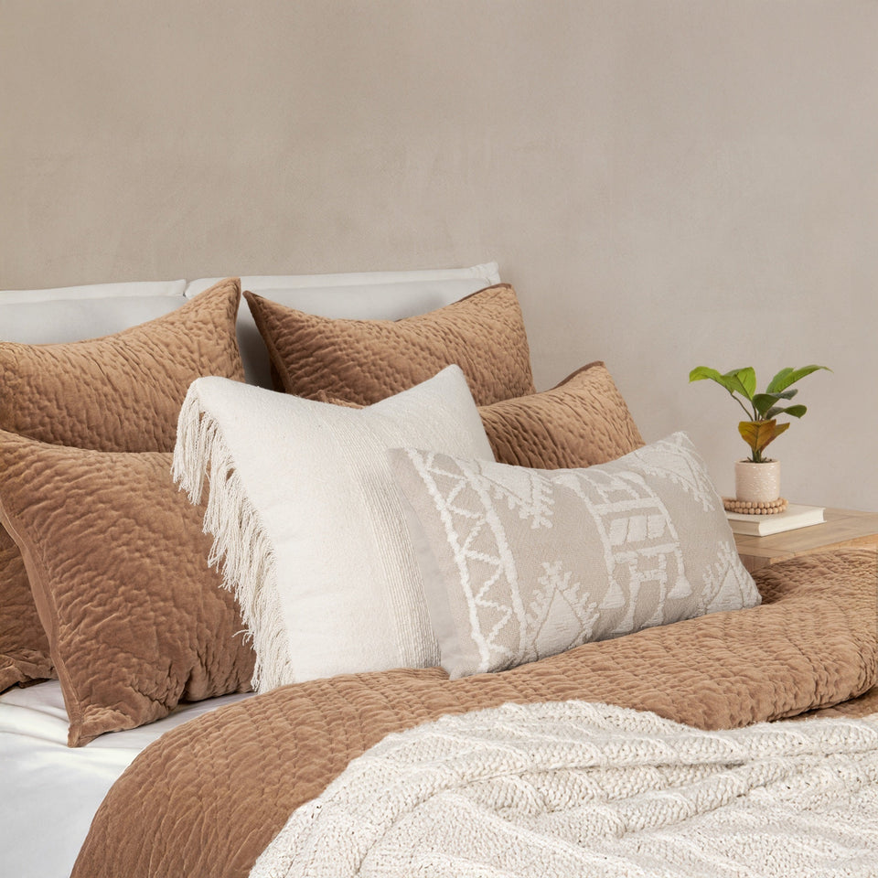 Elms Velvet Quilt Collection