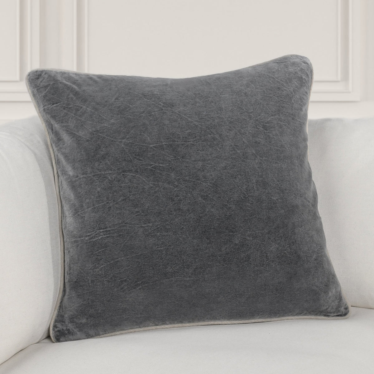 SLD Heirloom Velvet Pillow