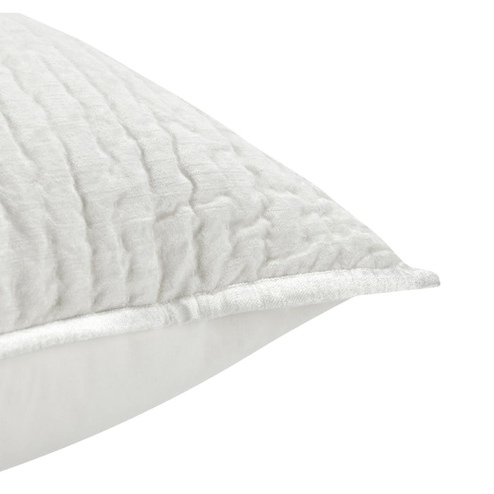 Bari Velvet Quilt Collection