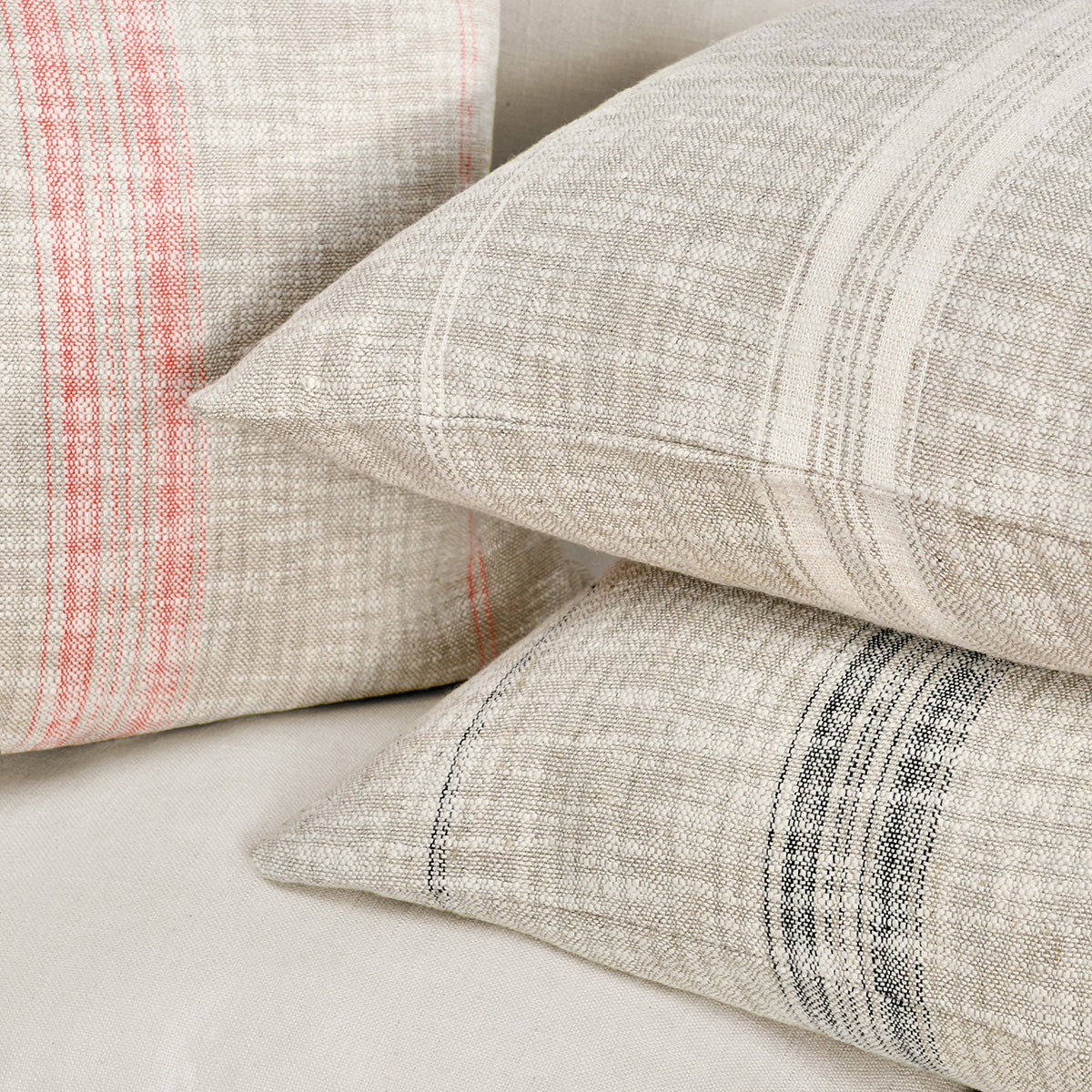 RP Ria Pillow