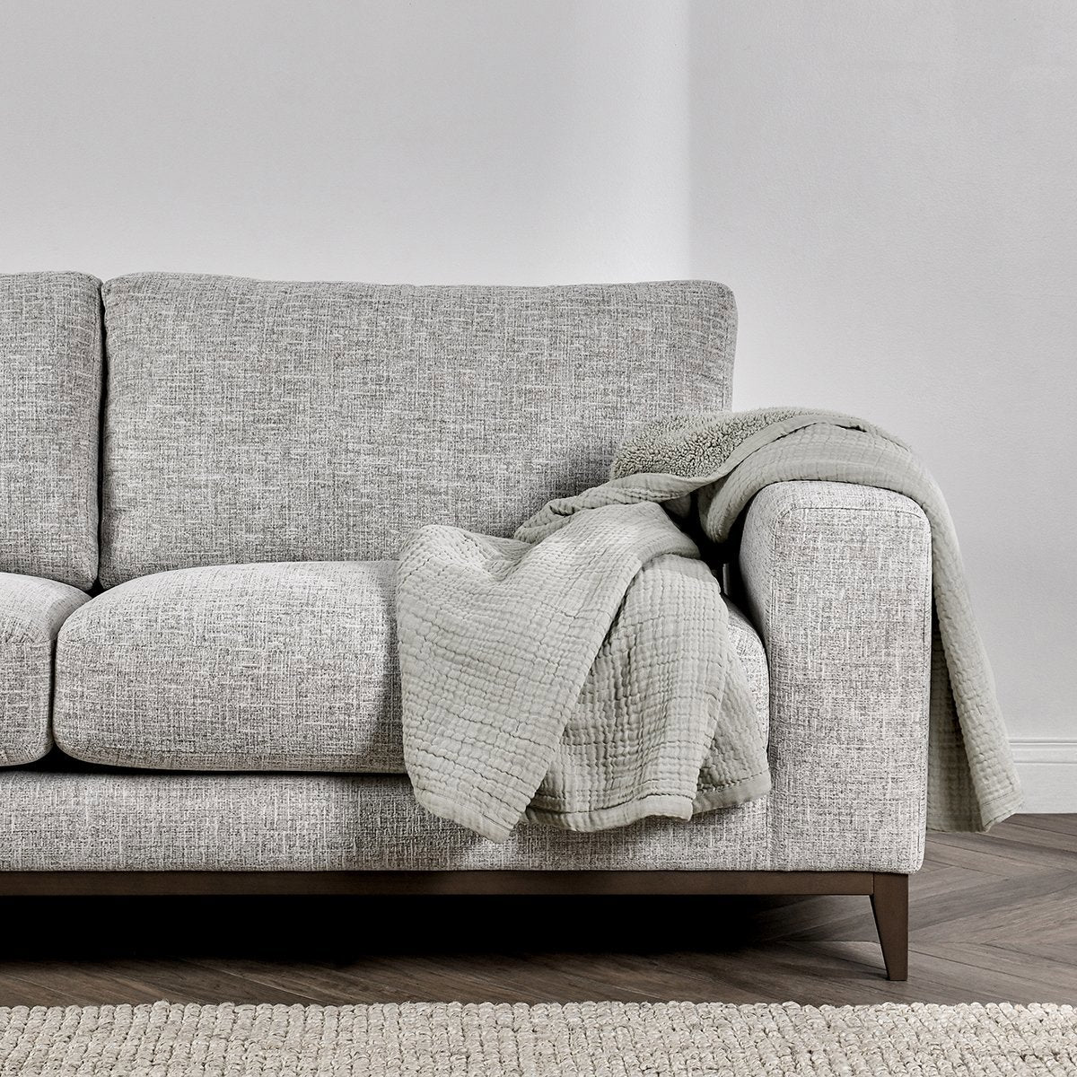TC Cardiff Throw