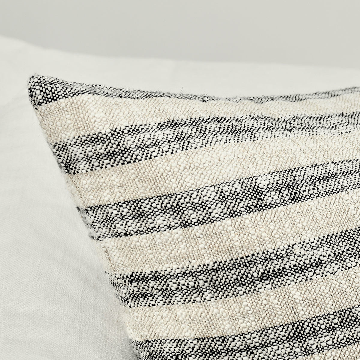 VC Linna Pillow
