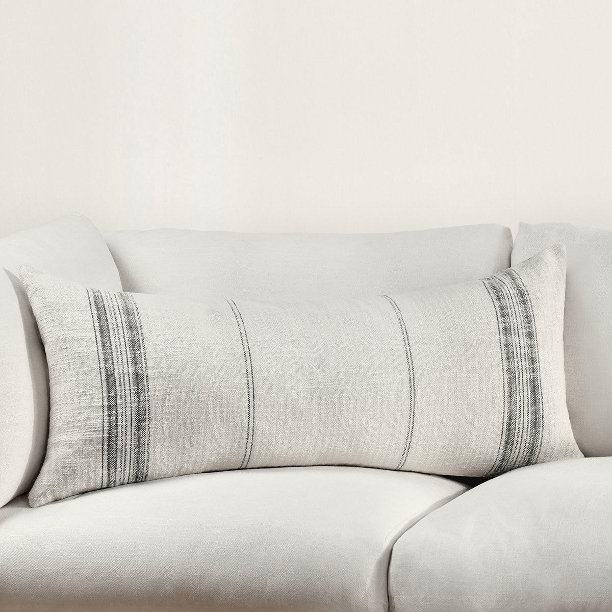 RP Ria Pillow