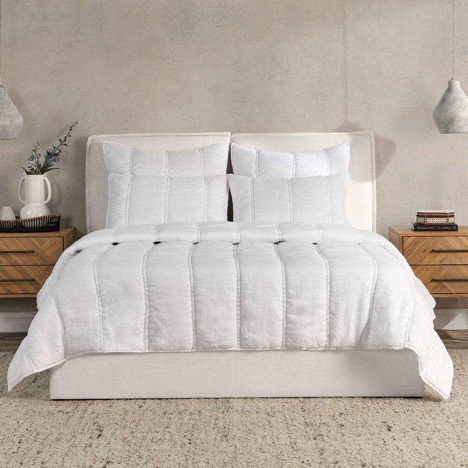 Rowen Quilt Collection