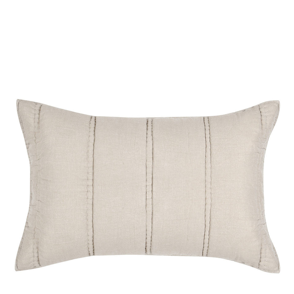 Rowen Quilt Collection