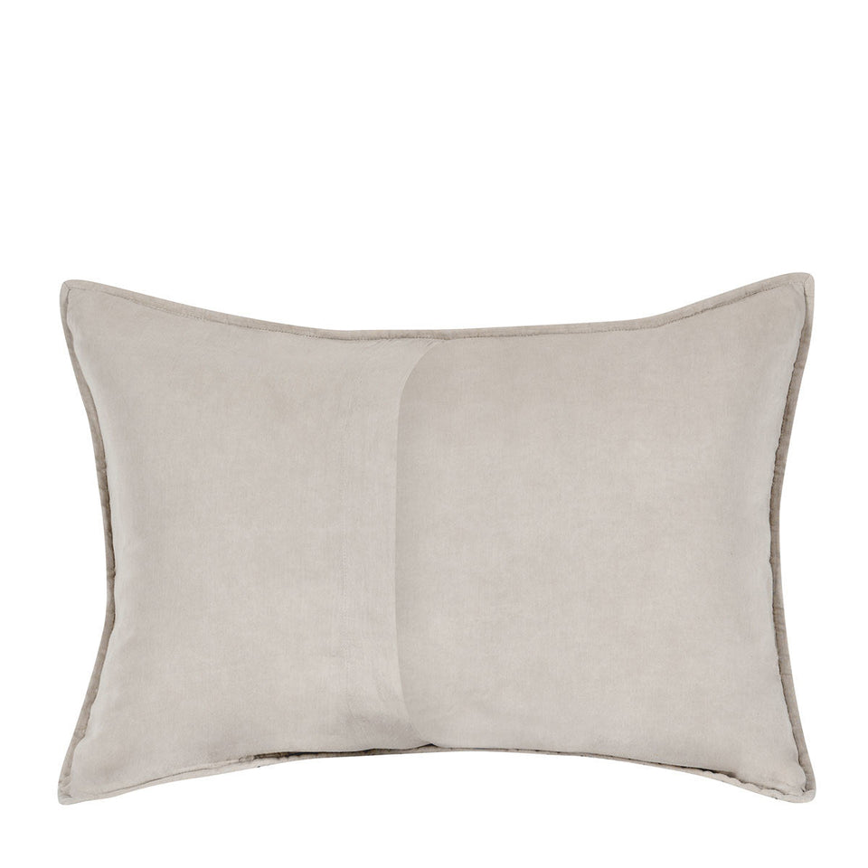 Rowen Quilt Collection