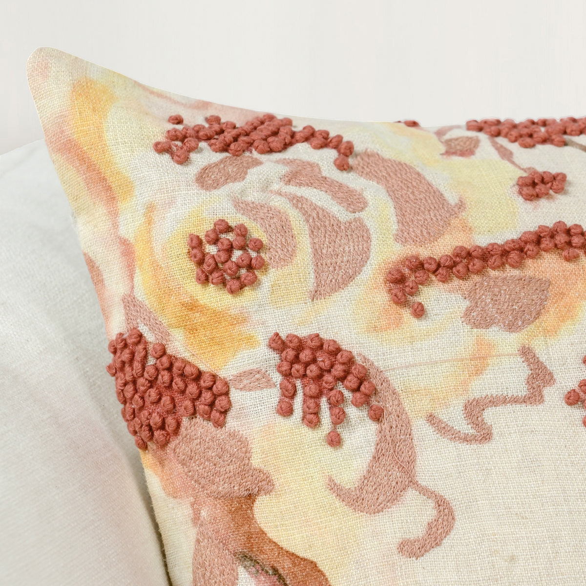 CA Amra Pillow