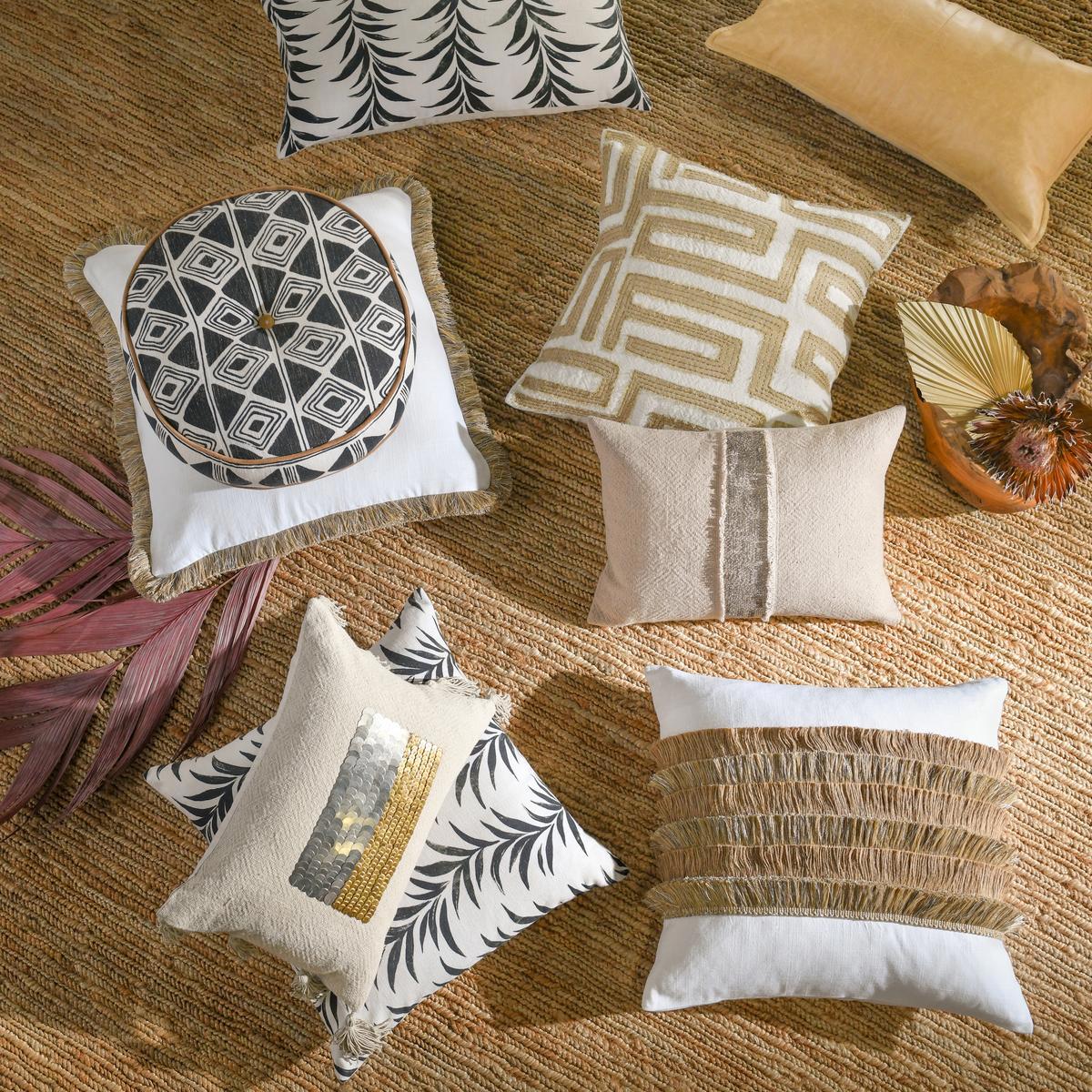 RO Nubia Pillow