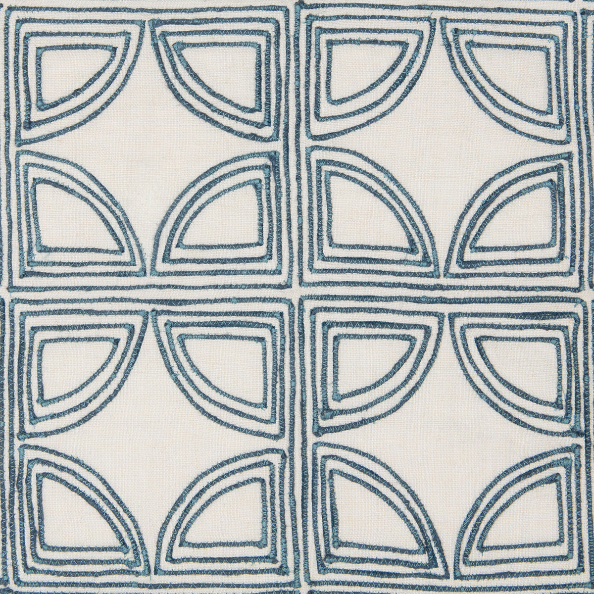 VC Elea Pillow