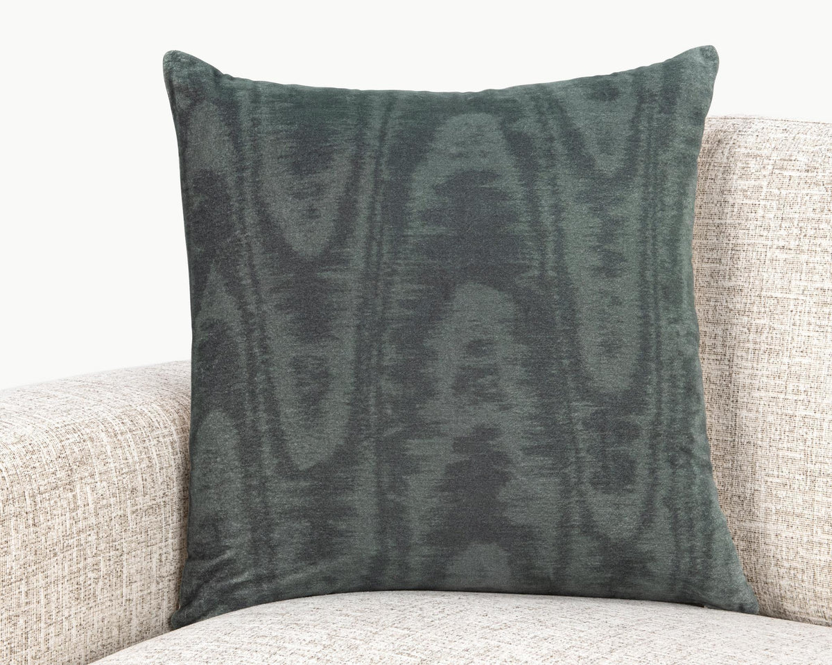 NV Hildene Pillow