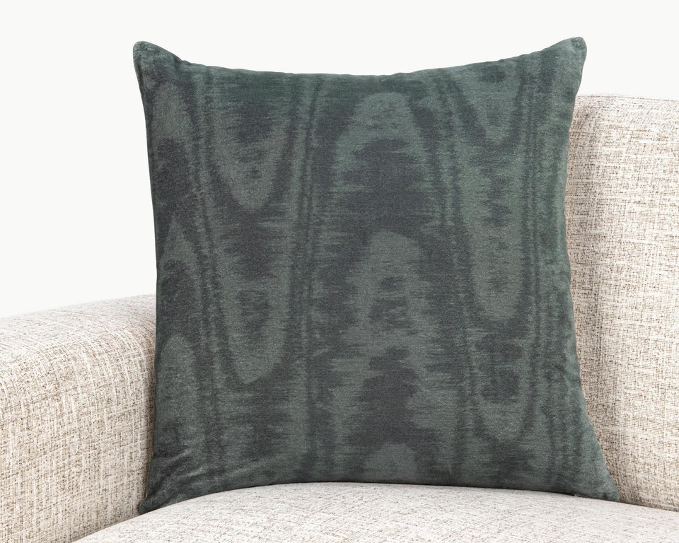 NV Hildene Pillow