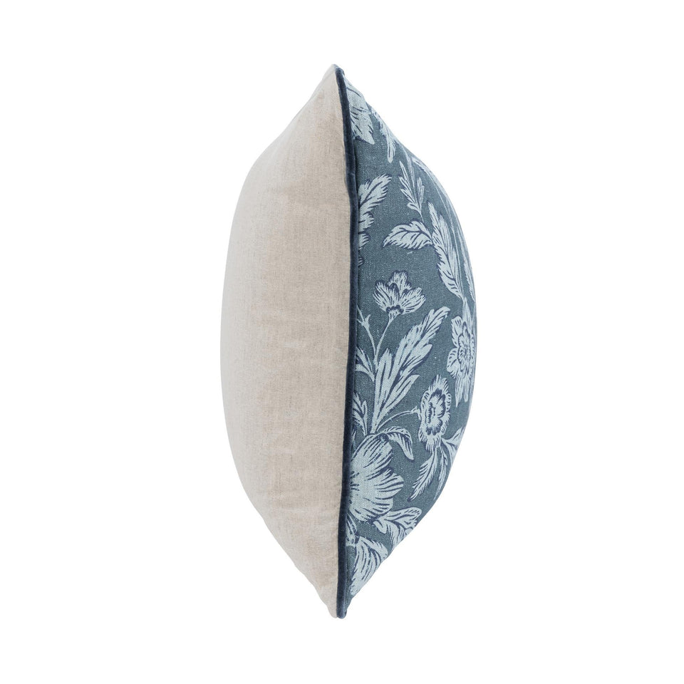 NV Davenport Pillow