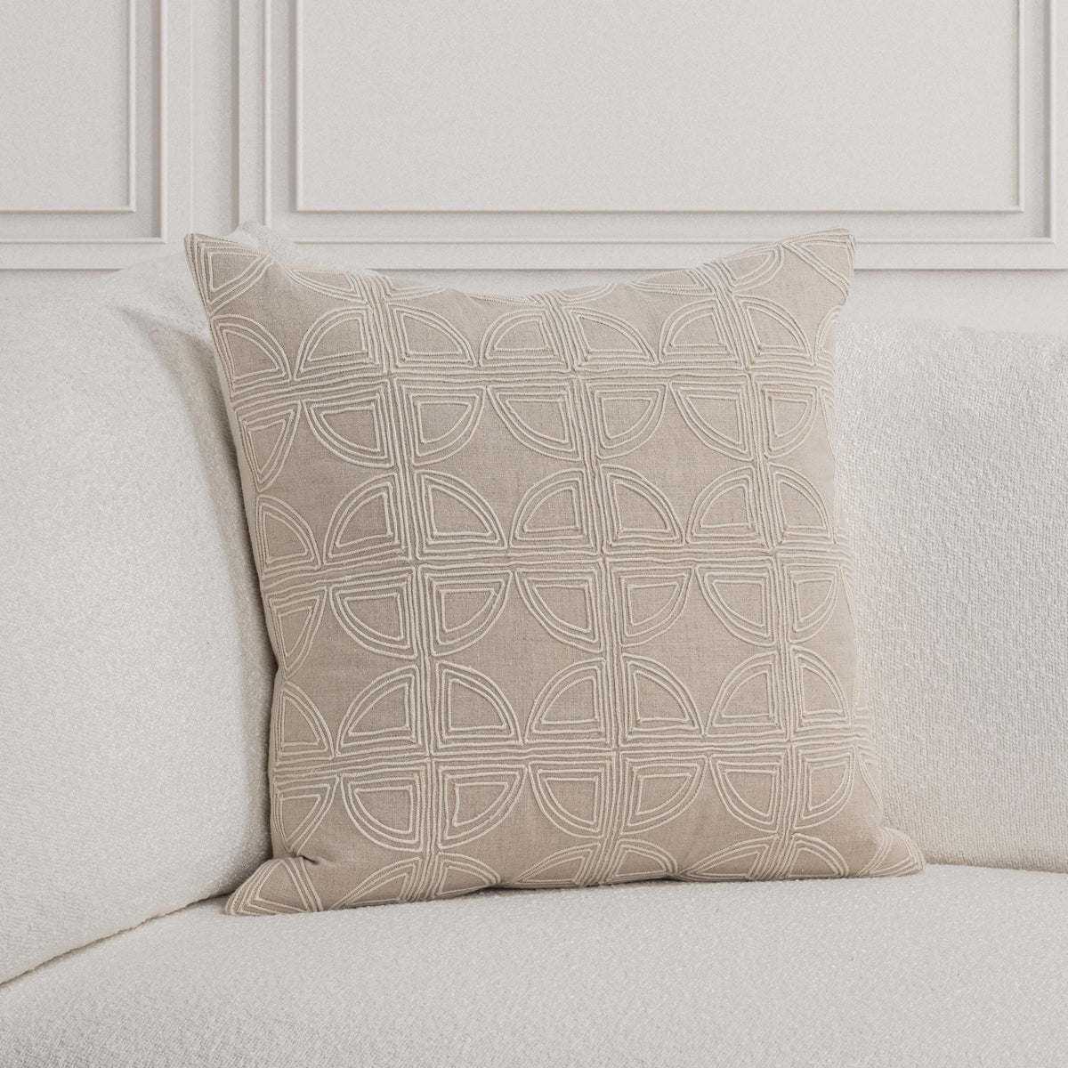 VC Elea Pillow