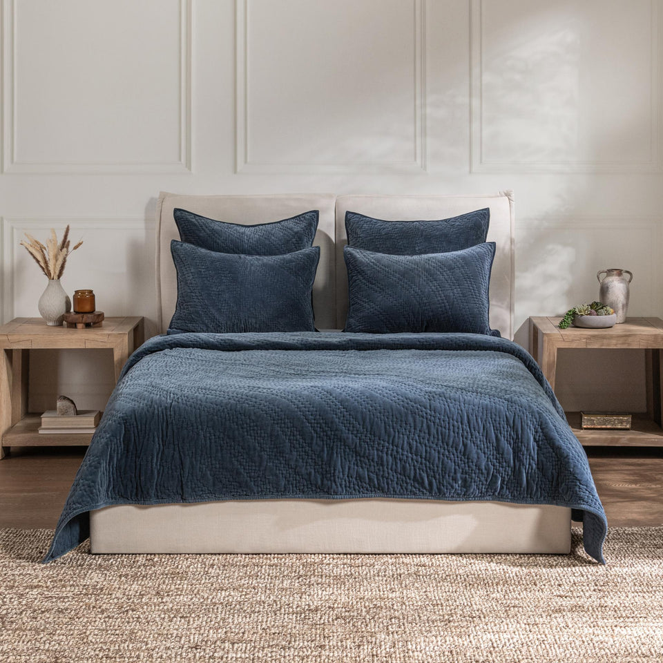 Elms Velvet Quilt Collection