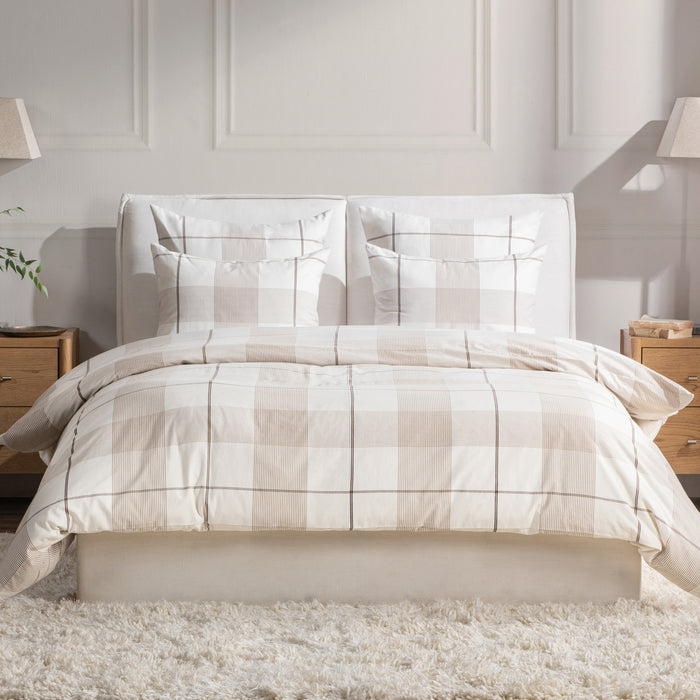 Hanson Duvet Collection