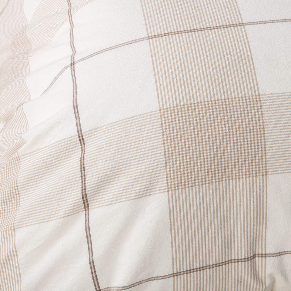 Hanson Duvet Collection